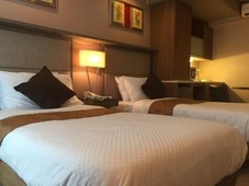 Php 24,000 for 15 days Makati condo for rent Antel SpaSuites