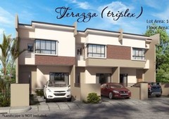 Triplex House For Sale In Betterliving, Para?aque