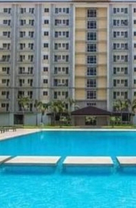 For Sale in Paranaque: Furnished One-Bedroom near Ninoy Aquino Intl Airport
