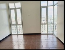 2BR RFO FAST MOVE IN 30K MONTHLY SAN LORENZO PLACE CONDO IN MAKATI CITY NEAR AYALA BGC TAGUIG MOA