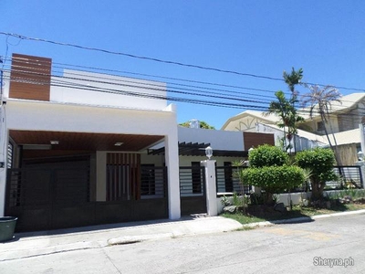 Modern Asian Bungalow with Pool in BF Homes Paranaque