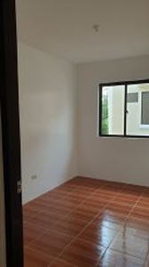 Affordable 3 Bedroom Single Attached for Sale at Greenview Q.C. - Rey Samaniego