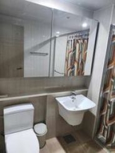 Fully furnished 2Bdrms/2bathrms condo unit for rent inside D'Heights Clark F.Z.