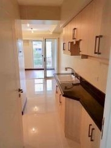 2 Bedroom unit semi-furnished for RENT at The Atherton, Sucat Paranaque