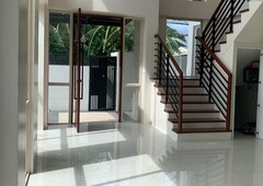 5BR House for Sale in BF Northwest, Parañaque