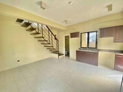 Townhouse For Rent In Guadalupe, Cebu