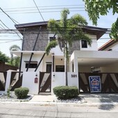5 bedroom house for rent in BF international Para?aque city