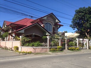 Beautiful and Luxurious House and Lot for sale in Luna, La Union, Ilocos