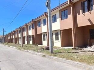 Townhouse For Sale In Malagasang I-d, Imus