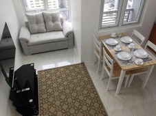 2 Bedroom Fully Furnished unit for lease at Makati