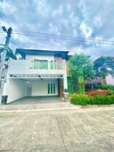 House and Lot With Private Swimming Pool For Sale in Exclusive Subdivision in Angeles City, Pampanga