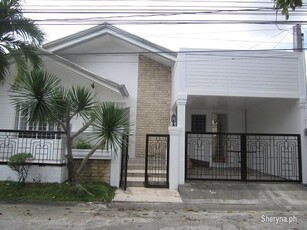 FURNISHED HOUSE IN BF HOMES PARANAQUE NEAR ATC