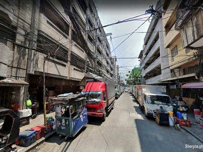 4 storey Concrete Commercial Bldg with Roof Deck in Binondo Mla