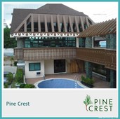 Pine Crest
