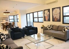 PENTHOUSE in Cebu Busines Park AYALA with 3-BR and 2-Carport
