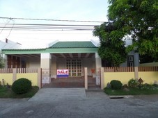 RENOVATED BUNGALOW IN BF HOMES LASPINAS