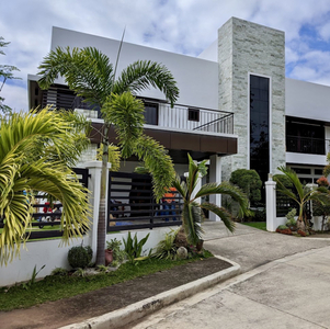 Villa For Sale In Lumbia, Cagayan De Oro