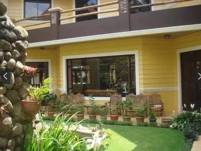 Villa For Sale In Maitim 2nd West, Tagaytay