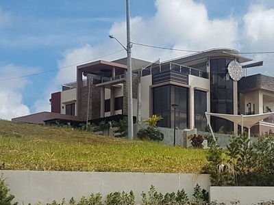 Villa For Sale In San Roque, Antipolo