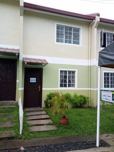 For Sale: 2-Storey Residential Duplex in Vermont Park Executive Village, Rizal