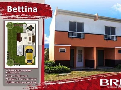 Near Montalban town center townhouses for sale