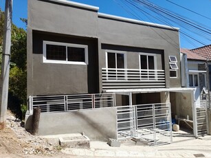 House For Sale In Bakakeng Central, Baguio