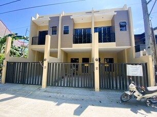 House For Sale In Poblacion, Muntinlupa