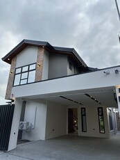 House For Sale In Pulung Bulu, San Fernando
