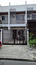 Townhouse For Rent In Pamplona Dos, Las Pinas