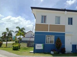 Townhouse For Sale In Del Carmen, San Fernando