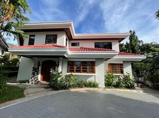 Alabang, Muntinlupa, House For Sale