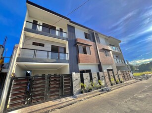 San Miguel, Pasig, Townhouse For Sale