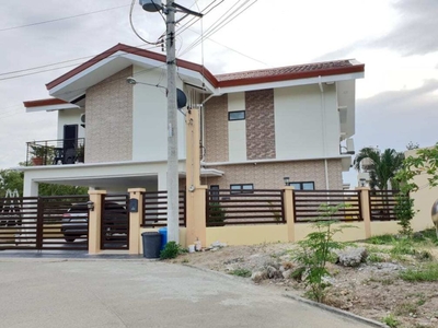 5 Bedroom Home By The Sea House & Lot For Sale in Liloan, Cebu