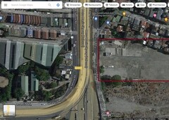 Commercial lot for lease in East Service Rd