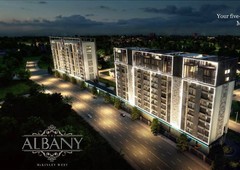 THE ALBANY at Mckinley West