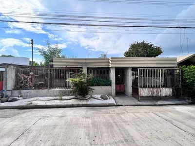 336 SQM LOT with HOUSE FOR SALE