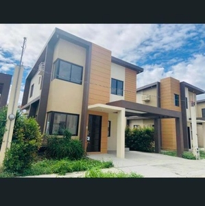 Brand new House and Lot for rent, Bacoor, Cavite!!