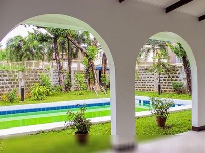 4BR House for Rent in Green Meadows, Quezon City