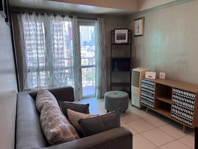 Condo For Sale In Highway Hills, Mandaluyong