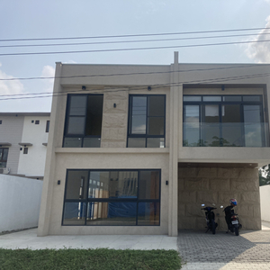 House For Sale In Anunas, Angeles