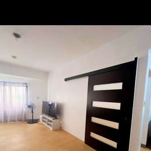 one bedroom Condo in Eastwood city for rentals