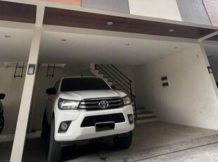 Townhouse For Rent In Central, Quezon City