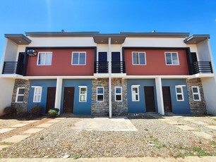 Townhouse For Sale In Aguho, Daanbantayan