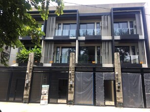 Townhouse For Sale In Teachers Village West, Quezon City