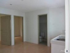 2 br unfurnished condo unit in sorrento oasis