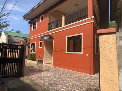 2 Story Spacious House - 3 Bedrooms in Malolos City for sale