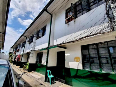 Apartment For Sale In Malate, Manila