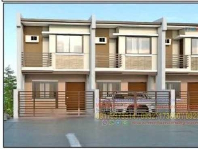 House For Sale in Quezon City Near SM Fairview Clemente Homes