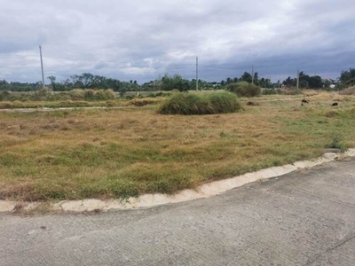 Lot For Sale In Sambat, San Pascual