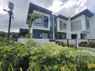 Pre selling 2 berooms unit townhouse in phirst park homes balanga bataan